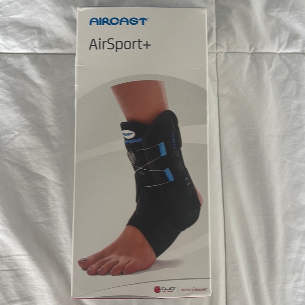 Aircast air sport plus right foot size M